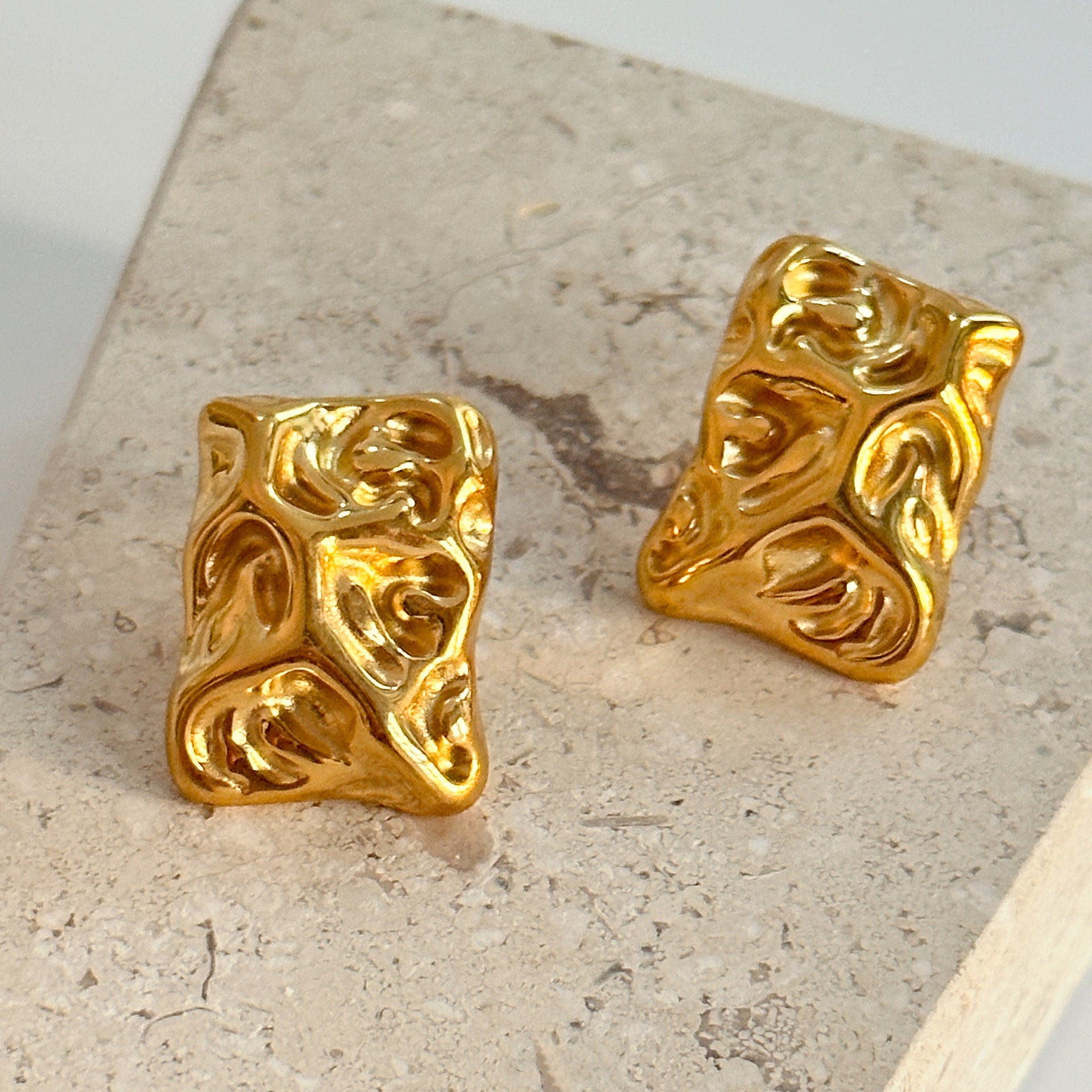 RECTANGLE EARRINGS - camillaboutiqueshop