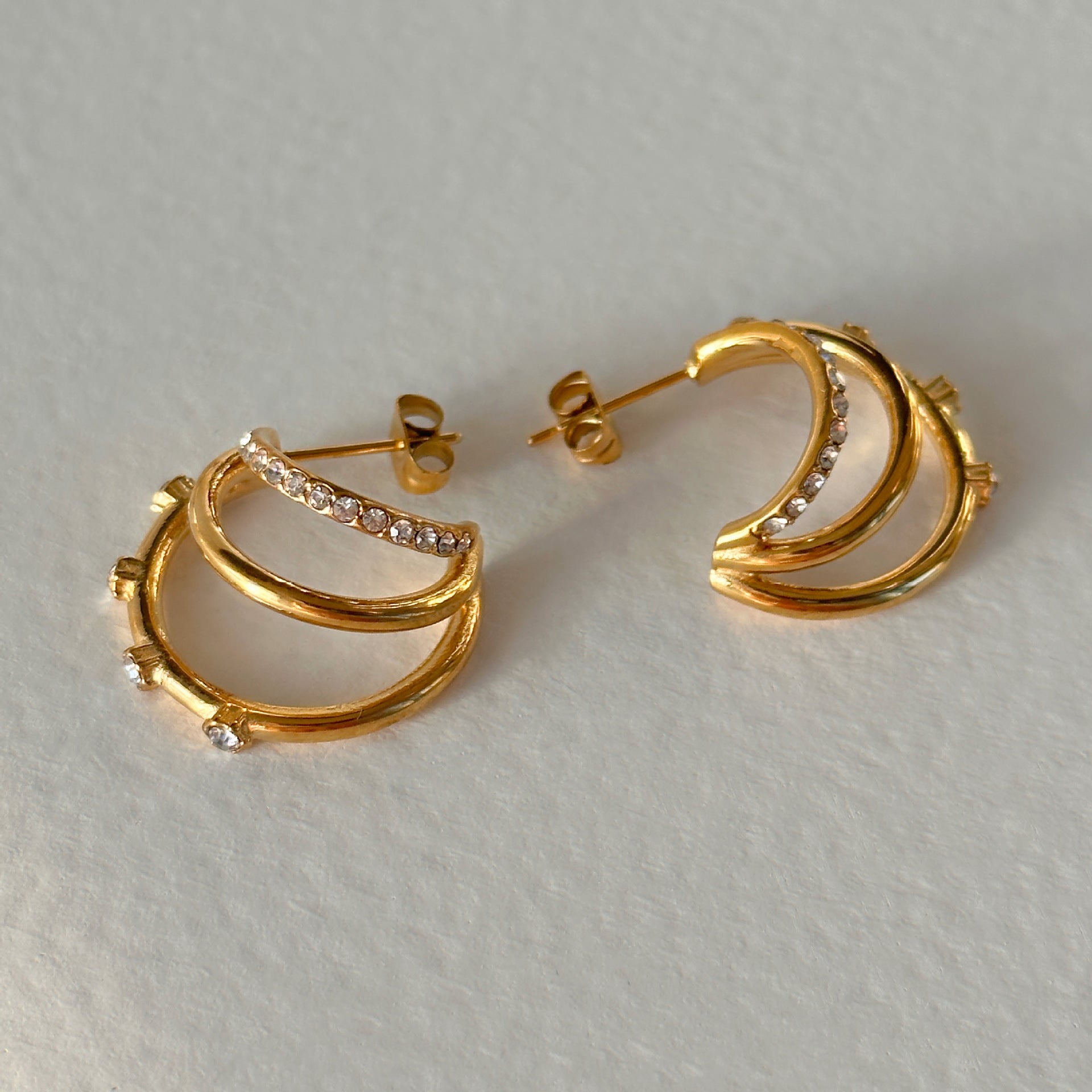 STRASS HOOP EARRING - camillaboutiqueshop