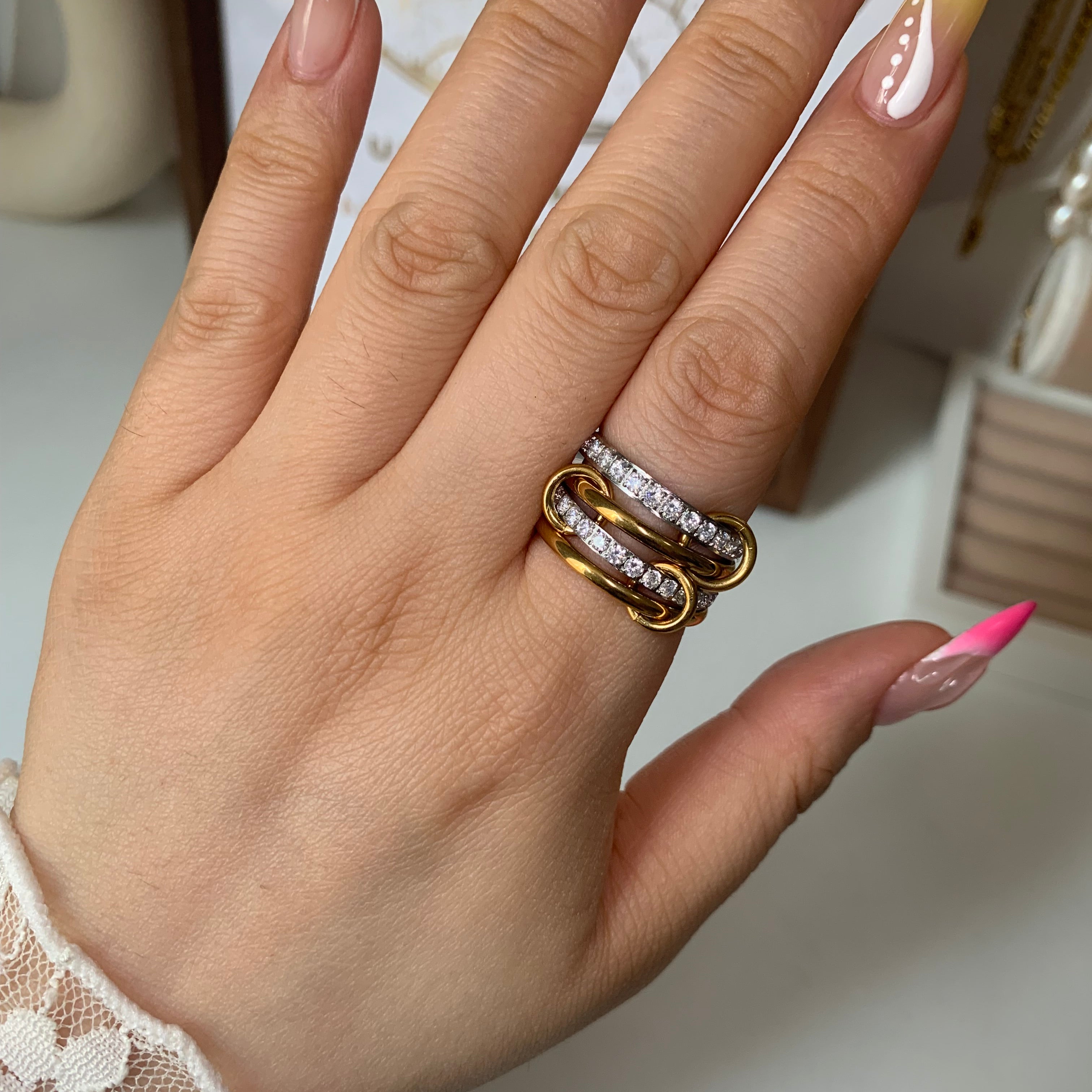 Roxy Interlock Stacking Ring - camillaboutiqueshop