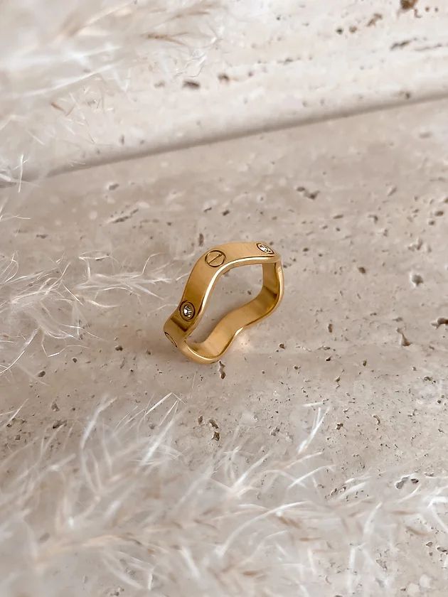 ANIE || Curved Classic Ring