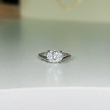 SOLITAIRE WAVE PINKY RING