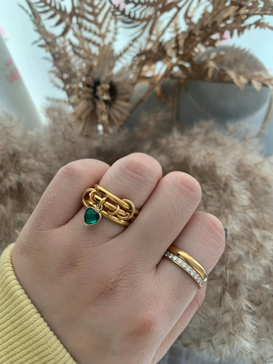 Alex Birthstone Charm Interlock Stacking Ring - Camillaboutiqueshop