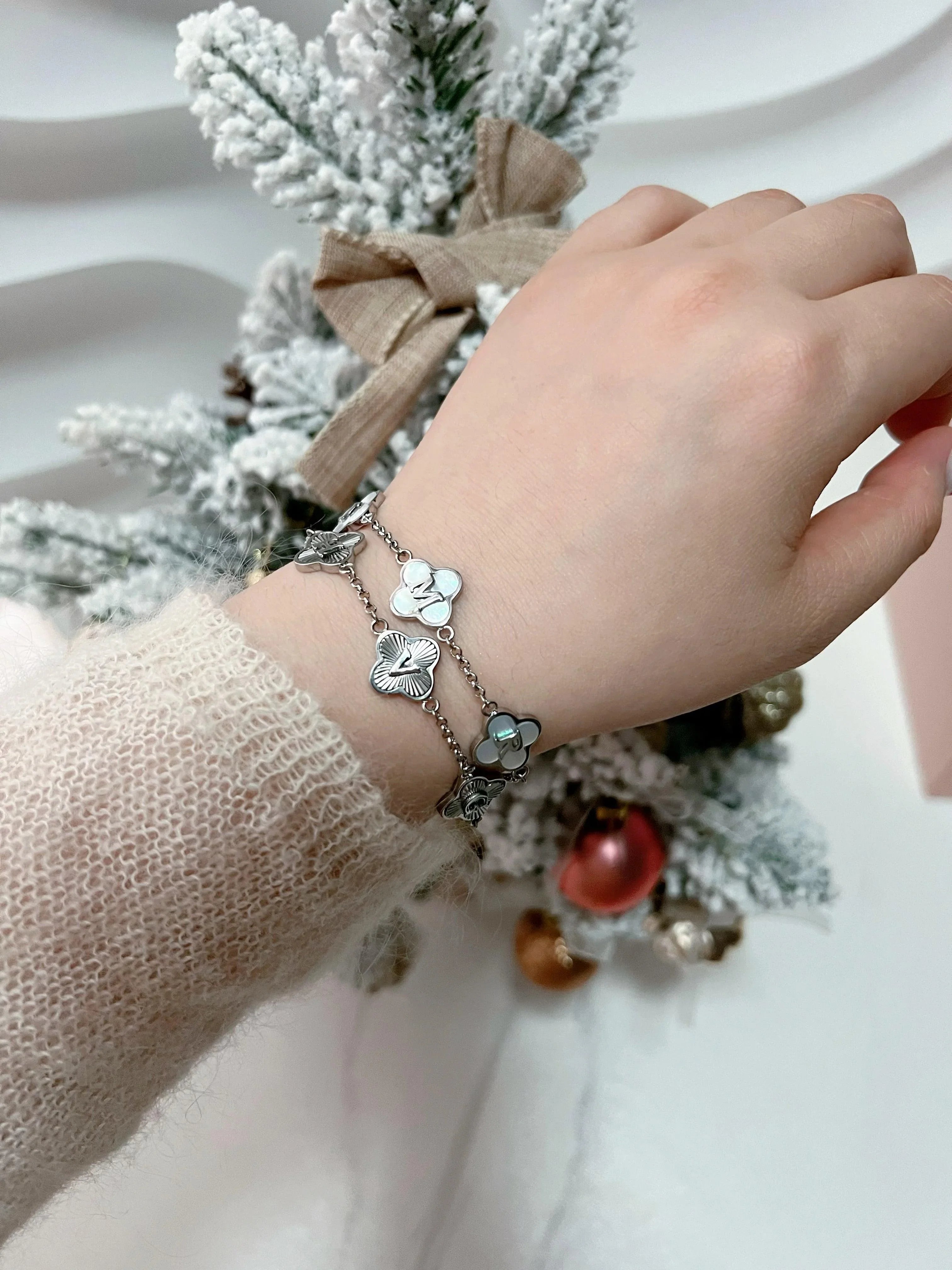 Fluted Clover Custom Name Bracelet - camillaboutiqueshop