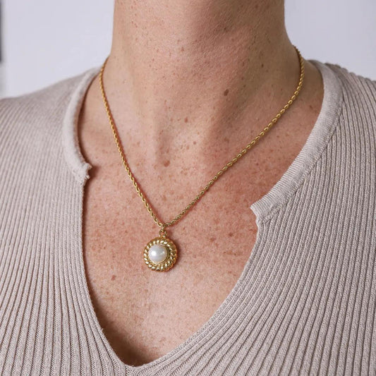 Gold Pearl Pendant With Rope Chain Necklace - Camillaboutiqueshop