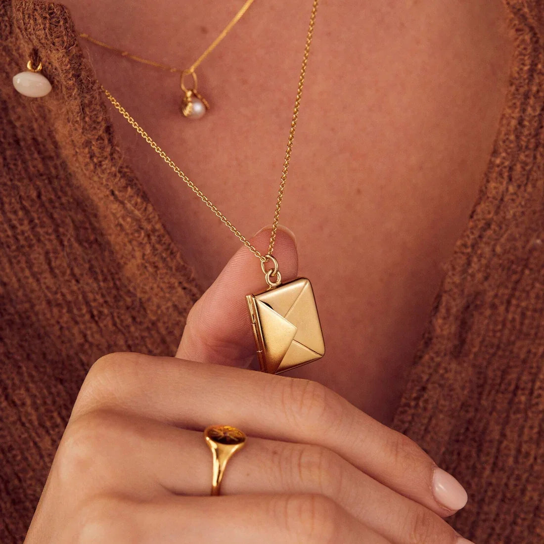 PERSONALIZED LOVE LETTER ENVELOPE NECKLACE