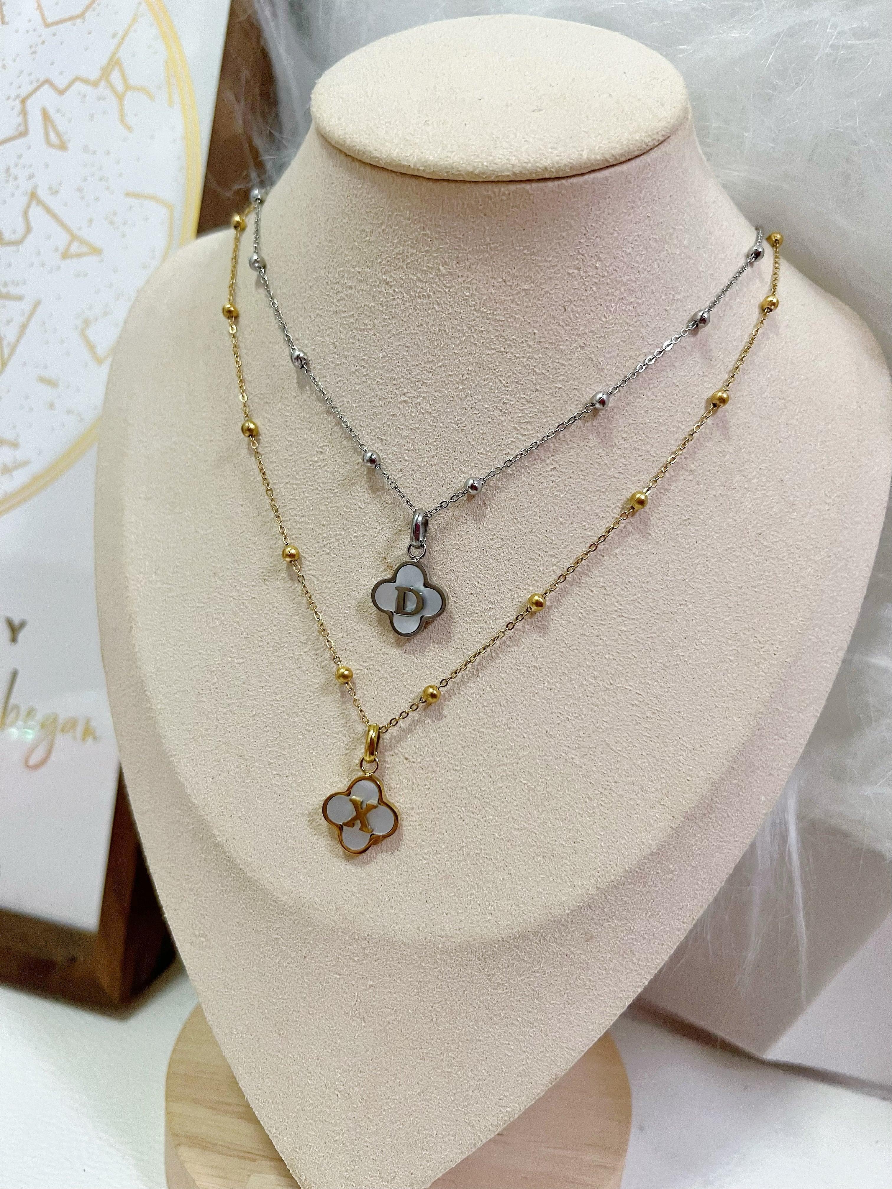 Mother Of Pearl Initial Clover Necklace - camillaboutiqueshop