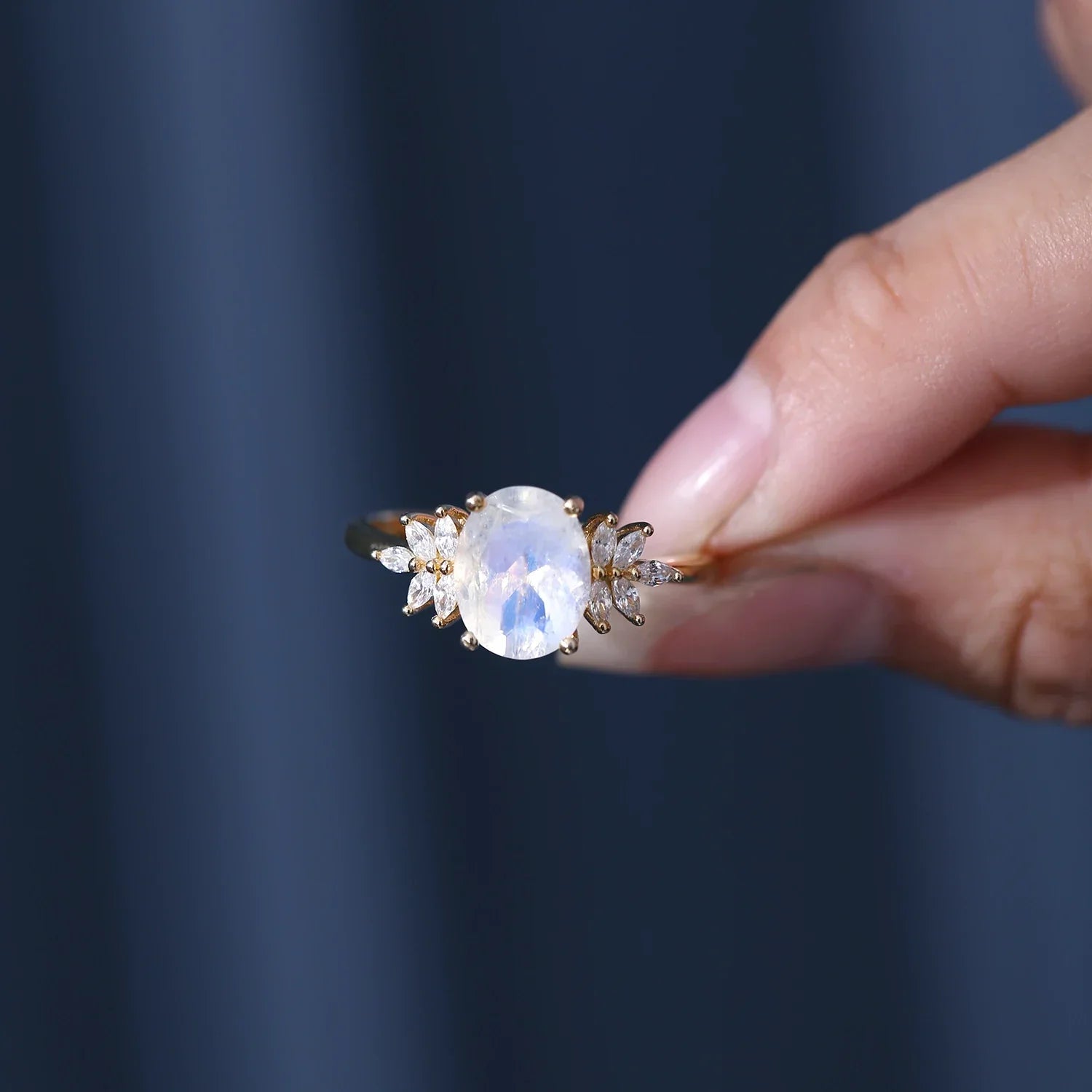 Oval Cluster Moonstone Ring - camillaboutiqueshop