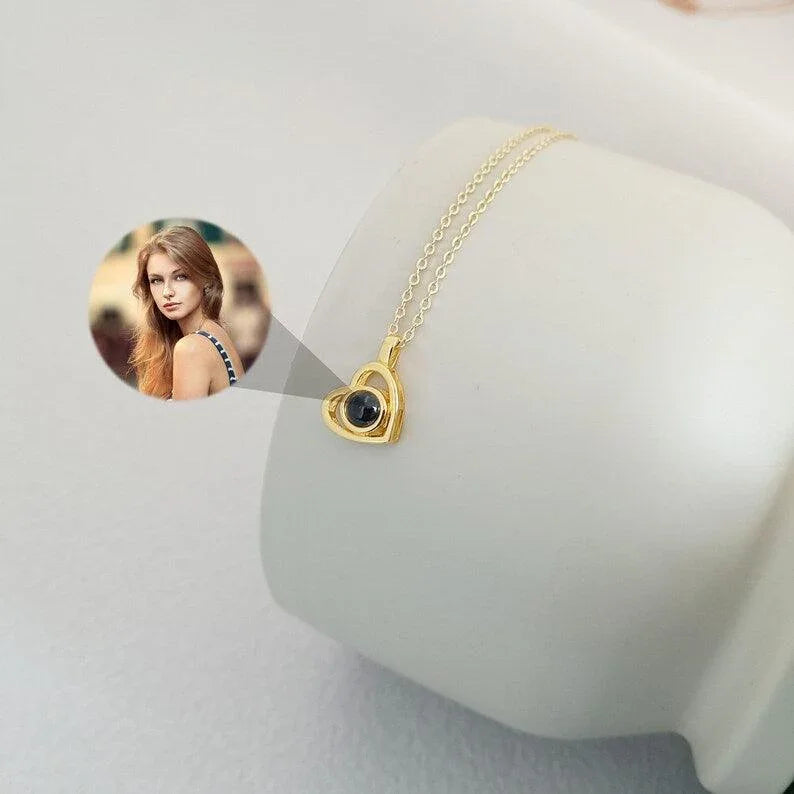 Personalized Photo Projection Necklace Heart With Picture Inside - camillaboutiqueshop